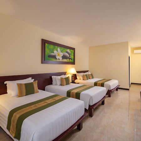 Adi Dharma Hotel Kuta Kuta  Exterior photo