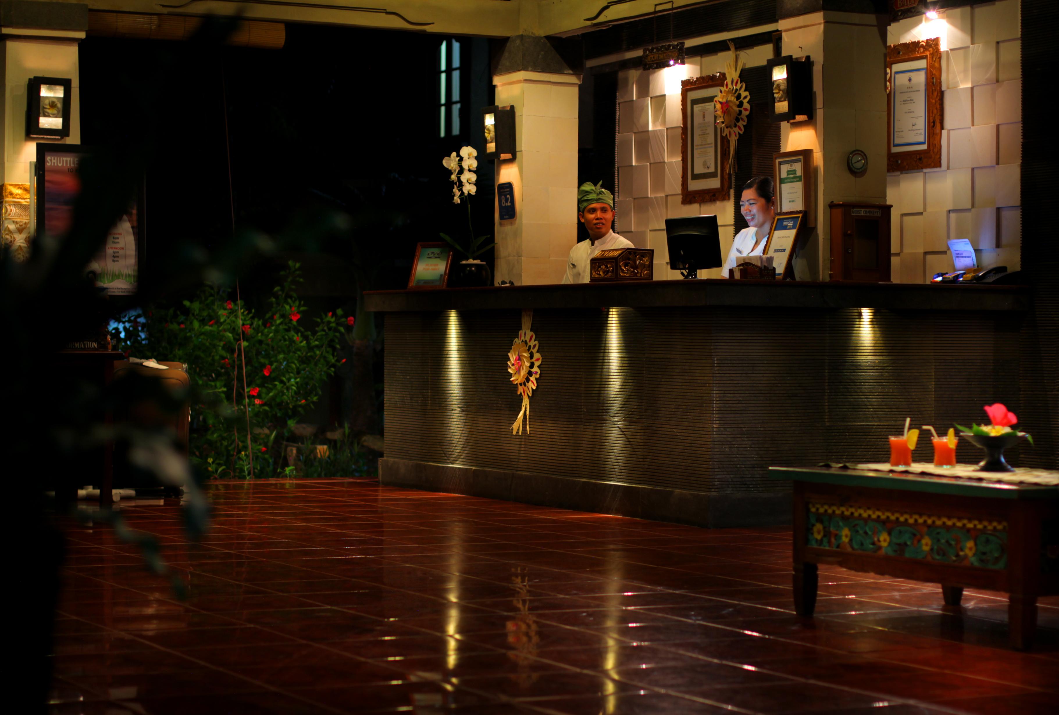 Adi Dharma Hotel Kuta Kuta  Exterior photo