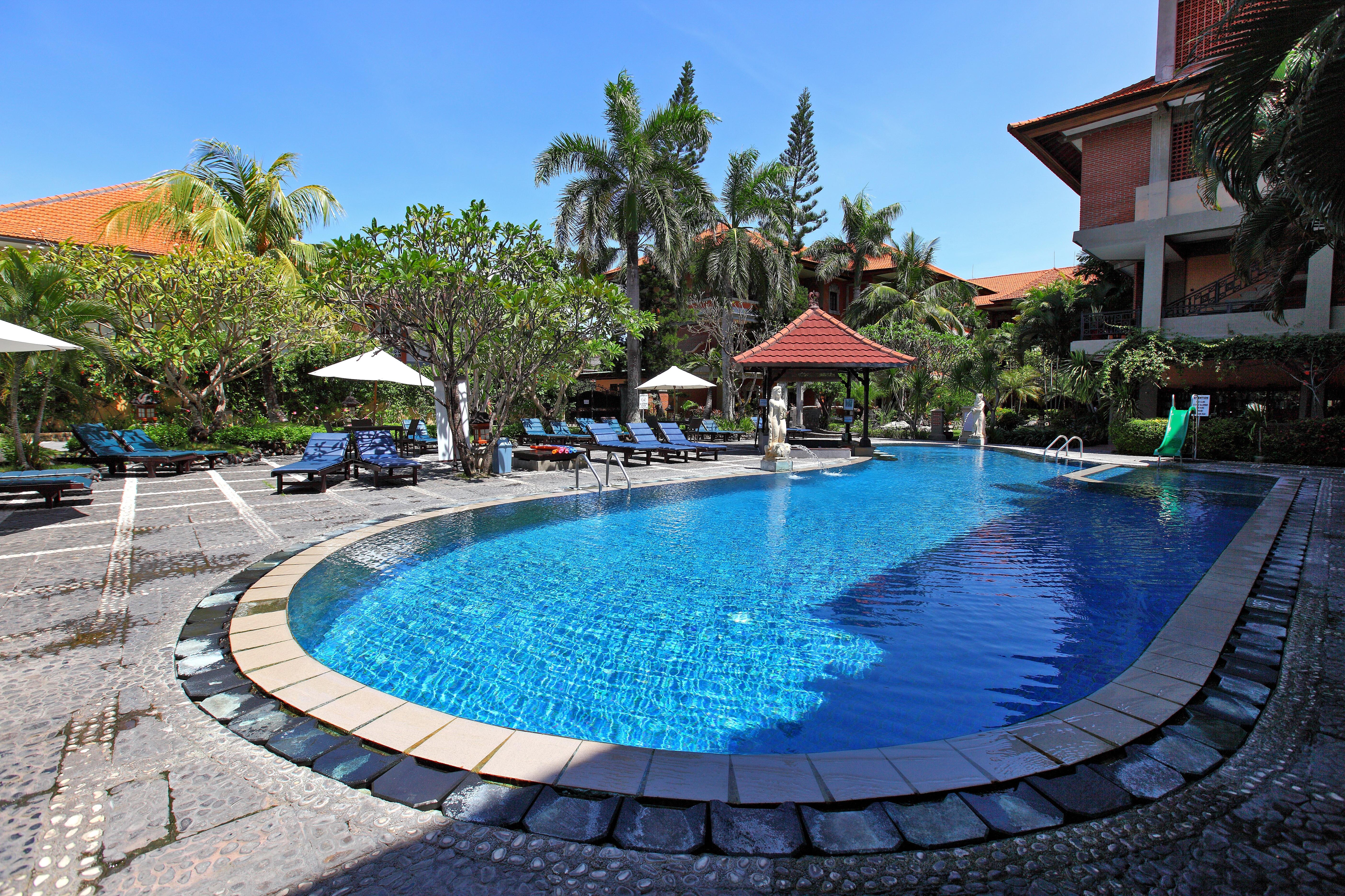 Adi Dharma Hotel Kuta Kuta  Exterior photo